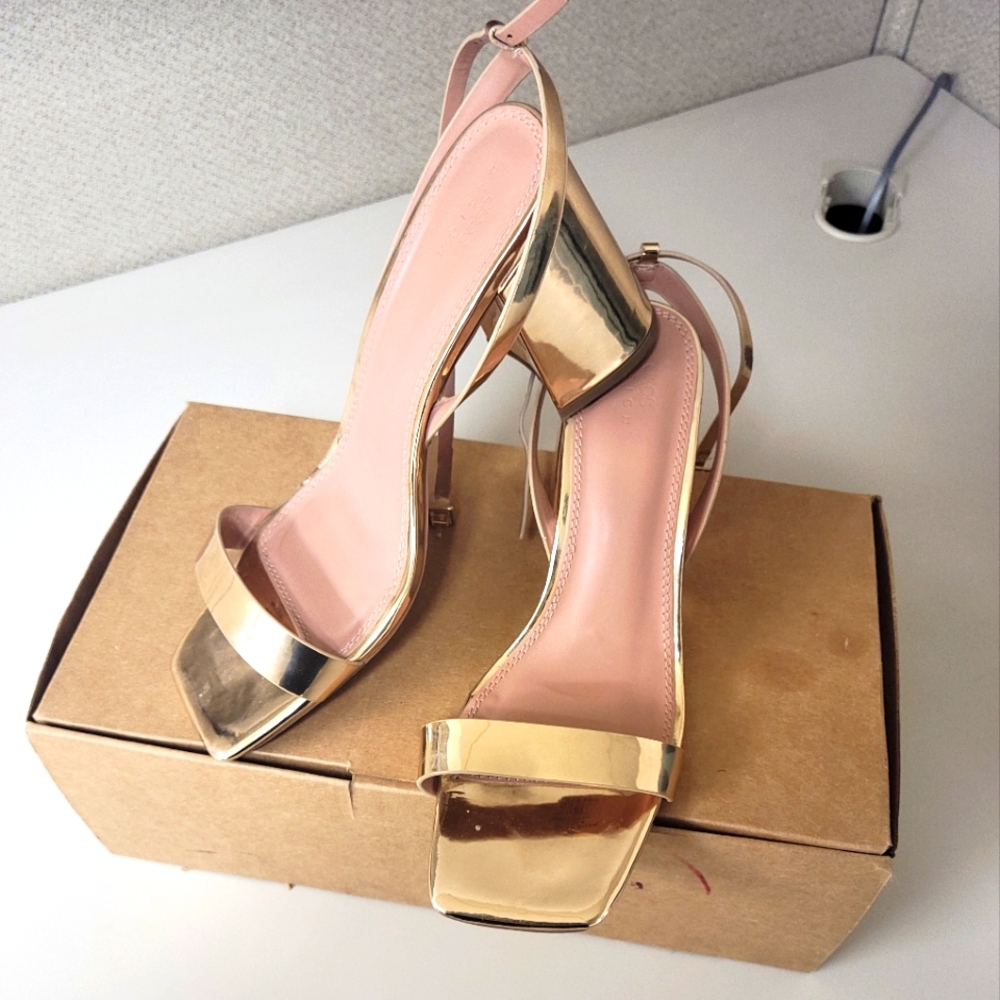 Strappy sandals